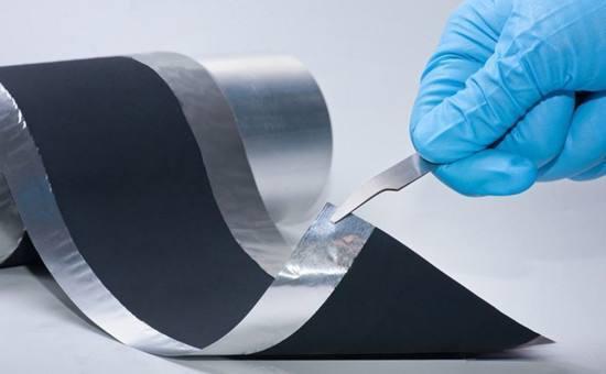 鋰電池極片出現黑印的原因及解決方案